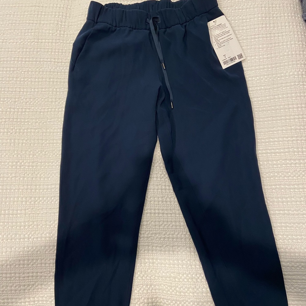 Lululemon On the Fly Joggers